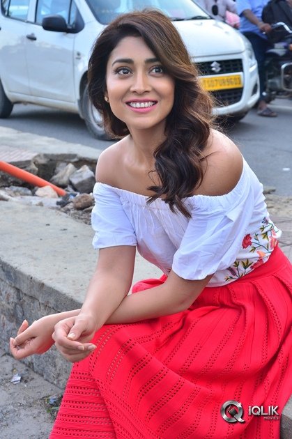 Shriya-Saran-Latest-Photos